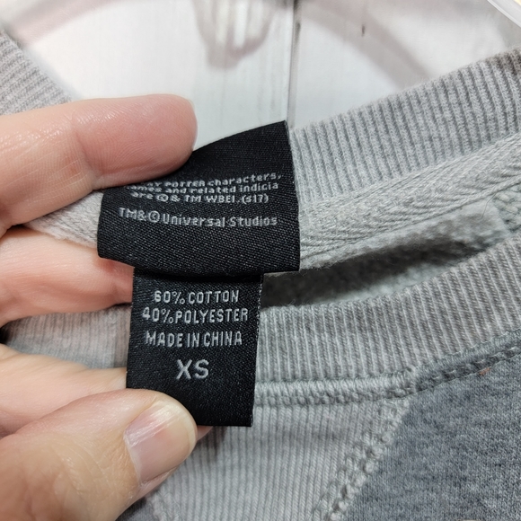 Harry Potter Universal Studios Ravenclaw Hogwarts Fleece Sweater XS Women Gray. - Picture 5 of 6